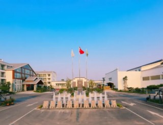 【年会尾牙 荣耀盛典】揽翠湖天沐温泉年会火热预订中……